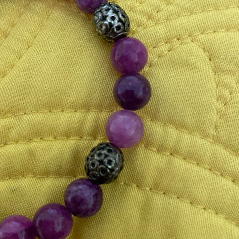 Genuine Stone and Silvertone Bead Elastic Bracelet - Picture 2 of 2